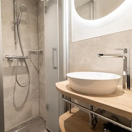 Hotel Hohe Promenade 3*