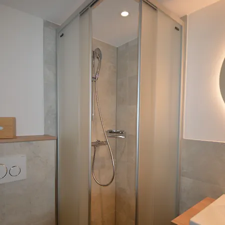 Hohe Promenade أروسا