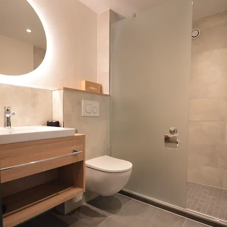 Hohe Promenade Отель 3*