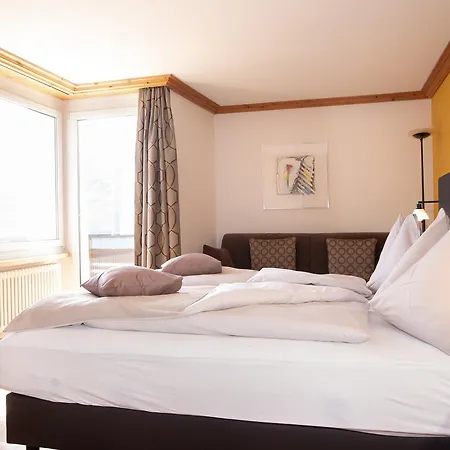 Hohe Promenade Arosa