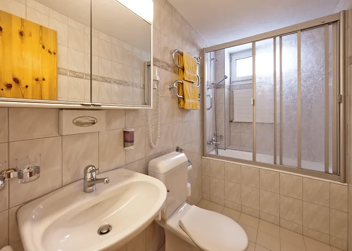 Szálloda Hohe Promenade 3*