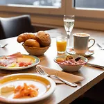 Hotel Hohe Promenade 3*