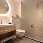 Hohe Promenade Hotel 3*